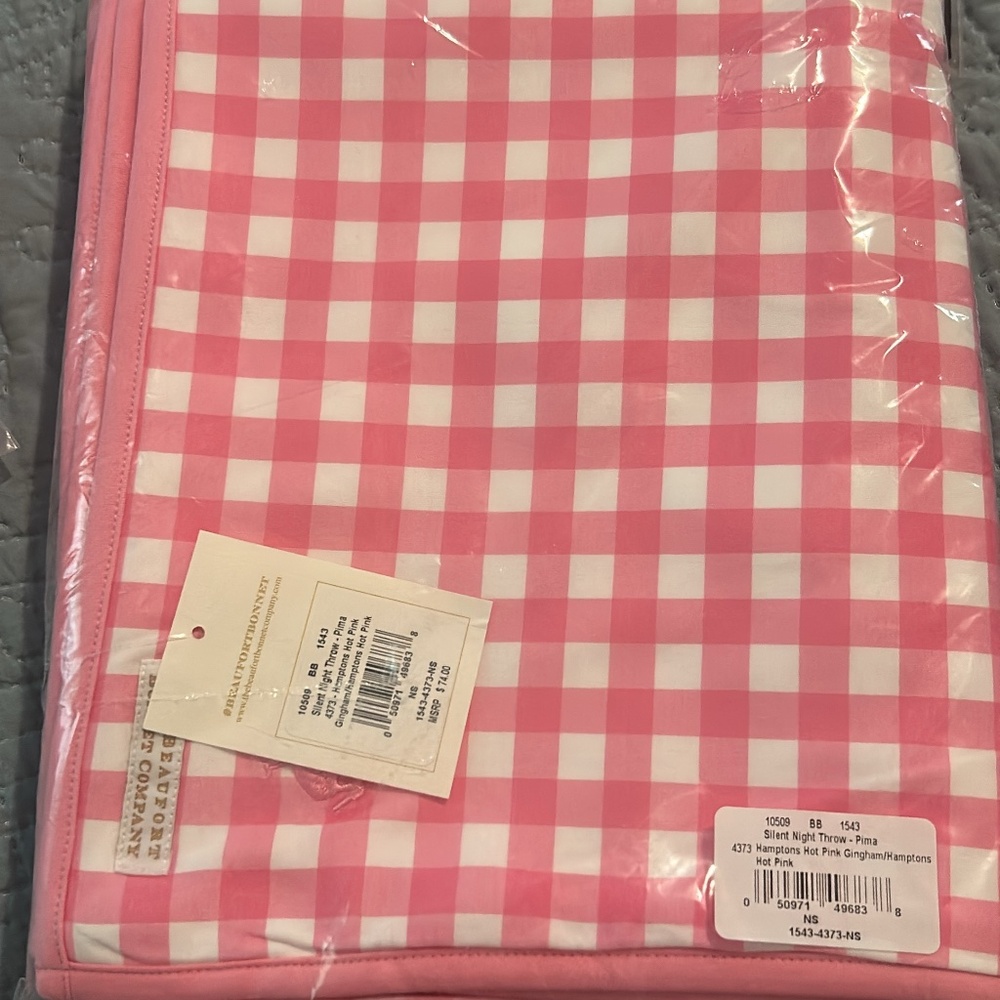 TBBC Silent Night Throw